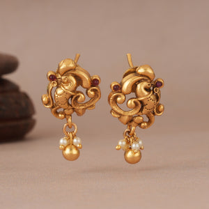 Cute peacock antique gold pearl drop earring