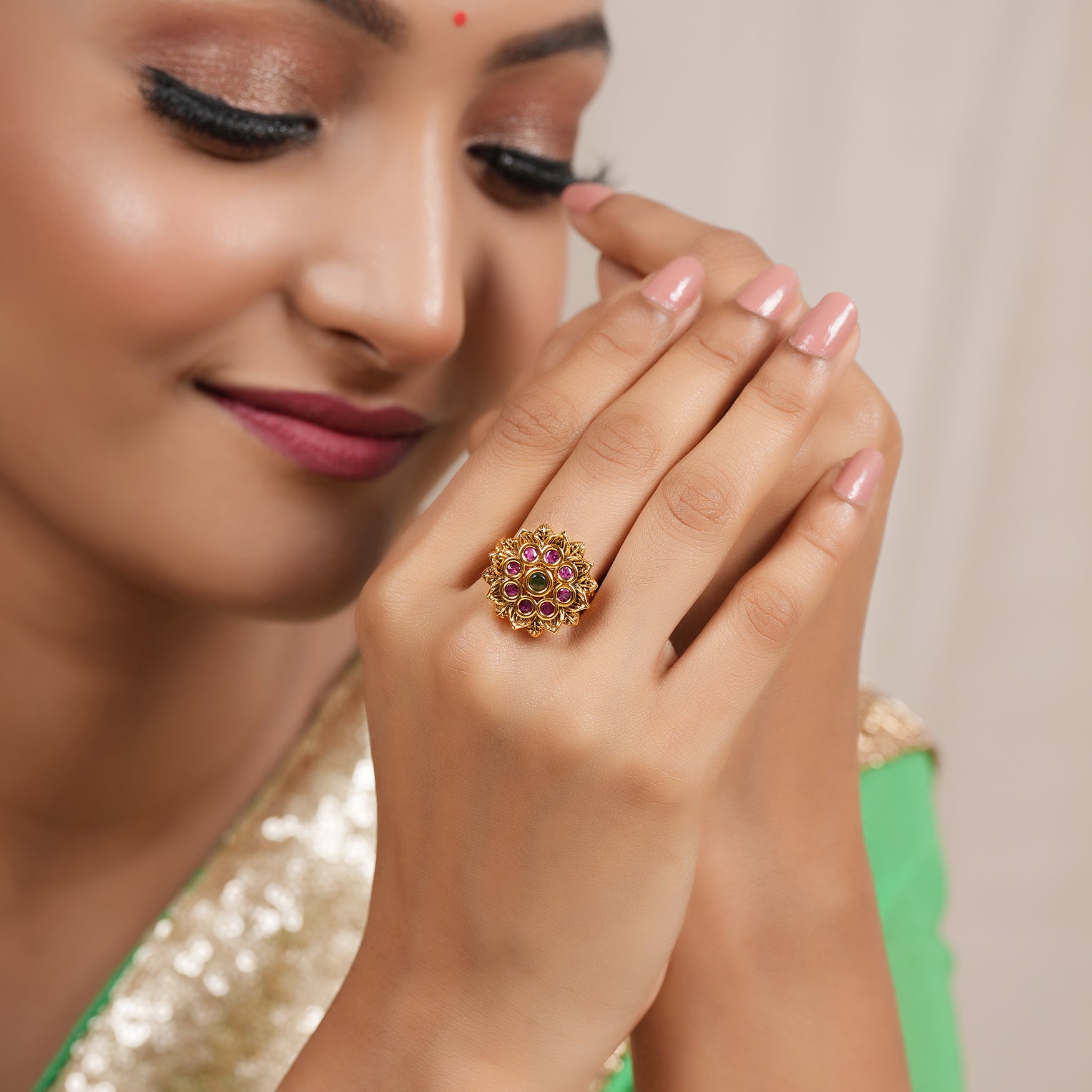 Stunning stone antique gold multicolor finger ring