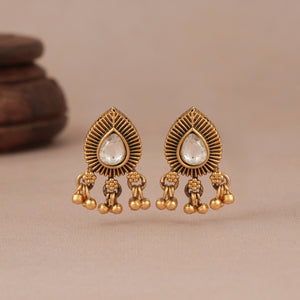 Cute kundan stone antique gold pear shape earring