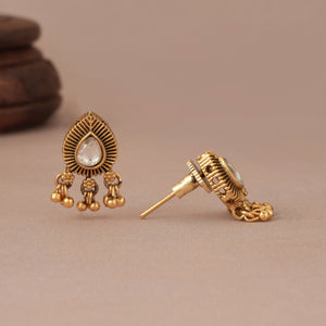 Cute kundan stone antique gold pear shape earring