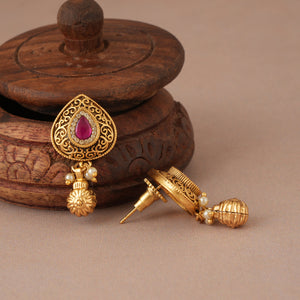 Amazing antique gold traditional stone earring