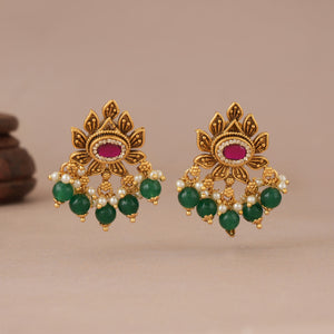 Emerald drop stone antique gold earring