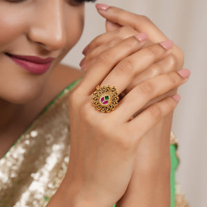 Stunning antique gold multicolor stone pear shape finger ring