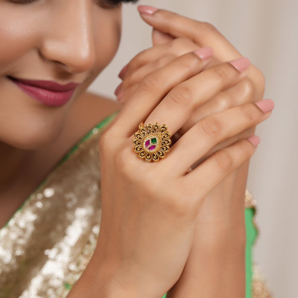 Stunning antique gold multicolor stone pear shape finger ring