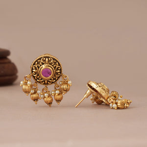Stunning stone antique ball pearl traditional earring