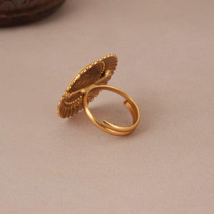 Plain antique gold cocktail ring for women