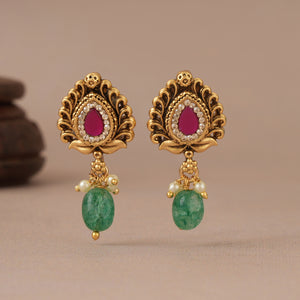 Cute antique gold small stone drop earring