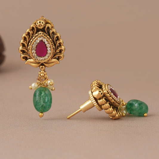 Cute antique gold small stone drop earring