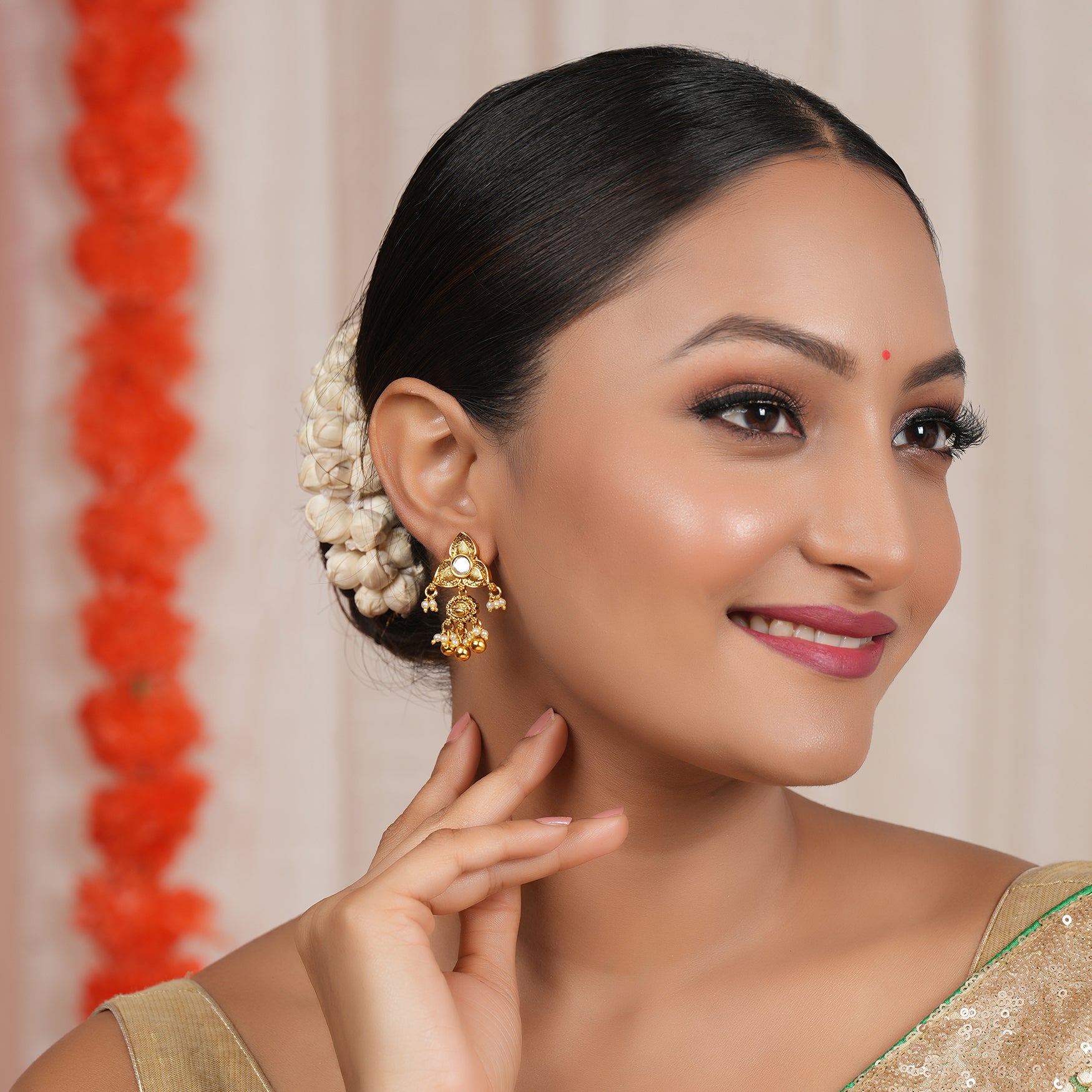 Pearl dop antique gold kundan traditional earring
