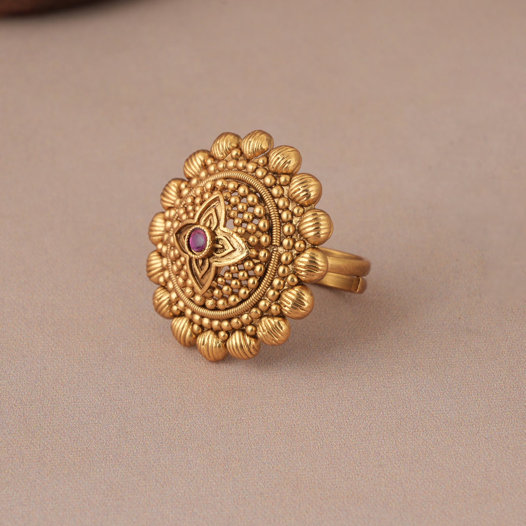 Amazing antique gold ruby stone adjustable finger ring