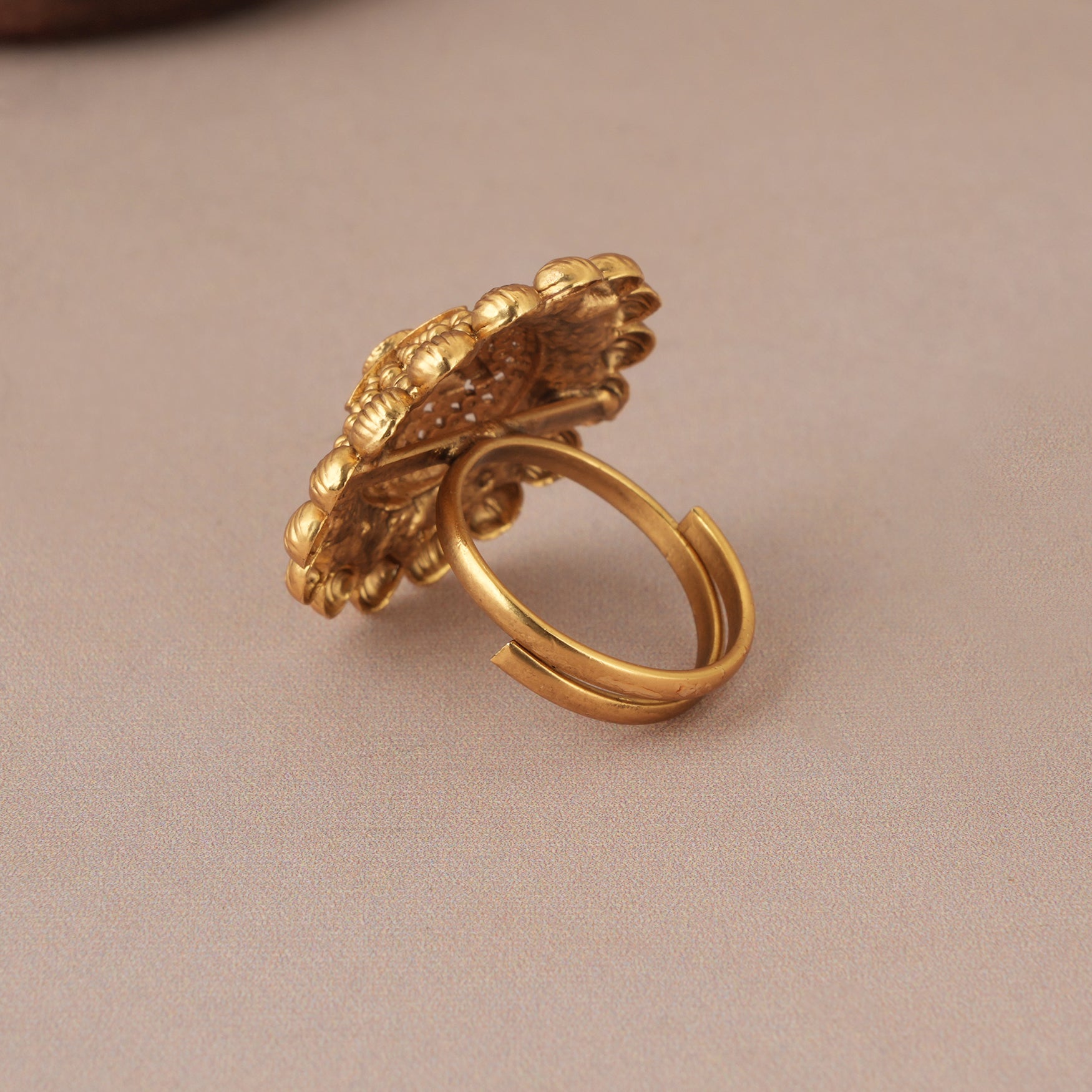 Amazing antique gold ruby stone adjustable finger ring