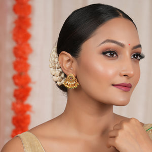 Stunning emerald stone drop antique gold earring