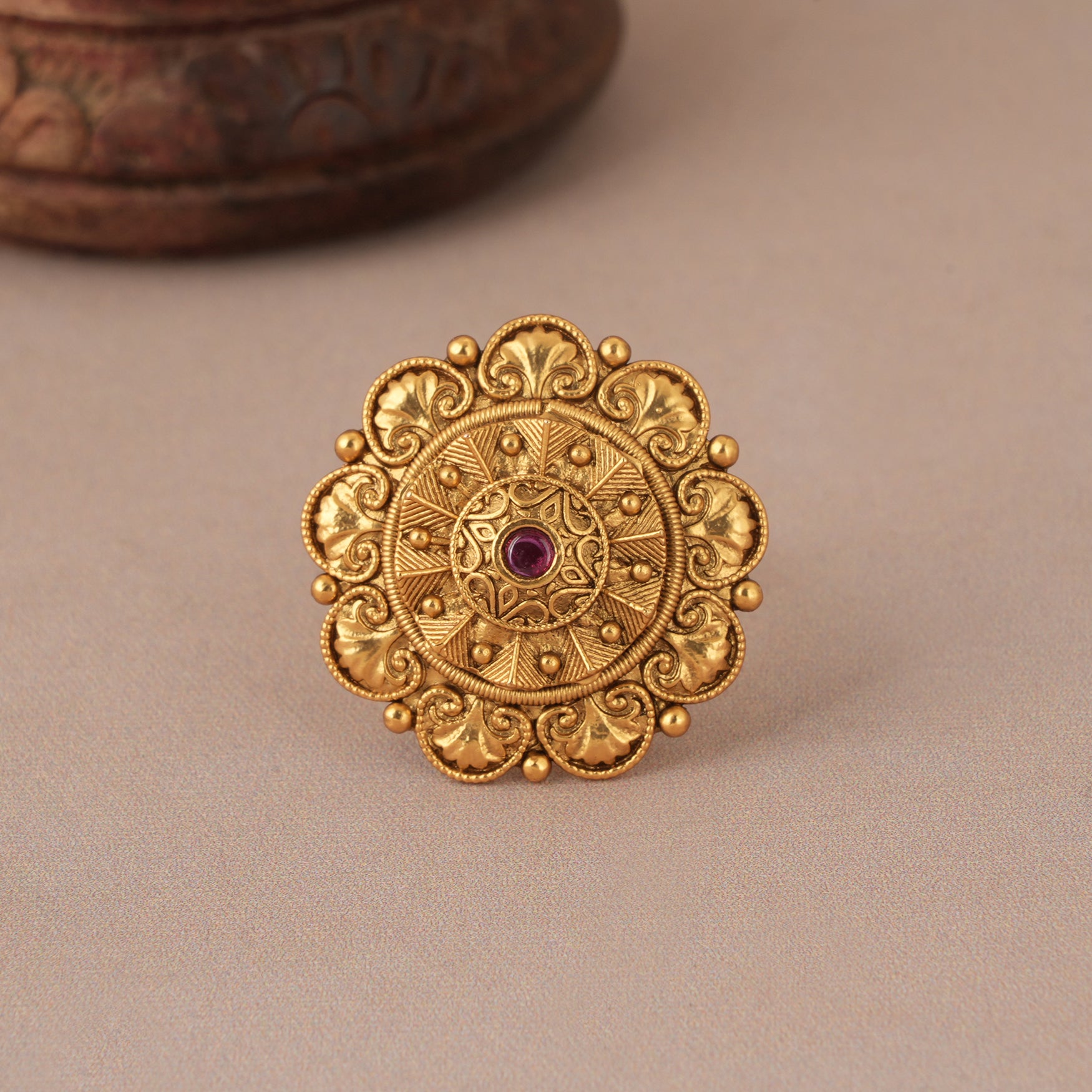 Stunning cocktail antique gold adjustable finger ring for women
