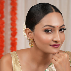 Stone drop antique gold kundan earring