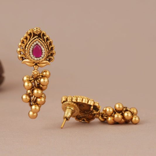 long Stunning stone antique gold ruby earring