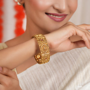 Stunning broad antique gold stone kada floral bangle