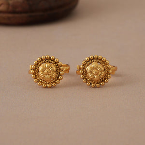 Floral cute antique gold toe ring