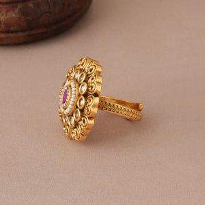 Tradional oval antique gold kundan finger ring