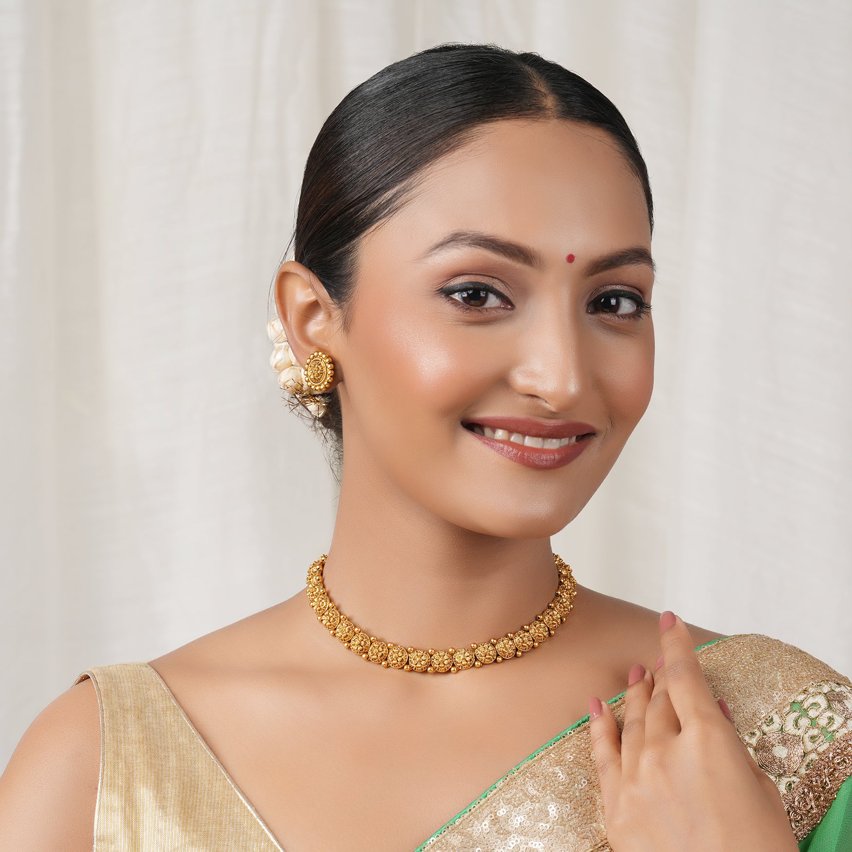 Stunning elegant floral antique gold plain necklace set