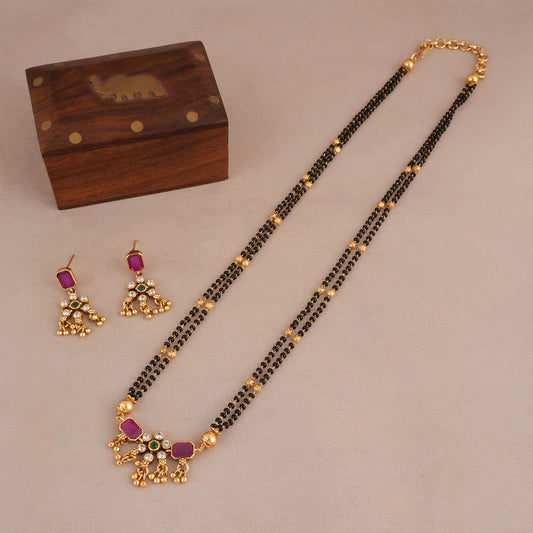 Elegant antique gold stone mangalsutra set