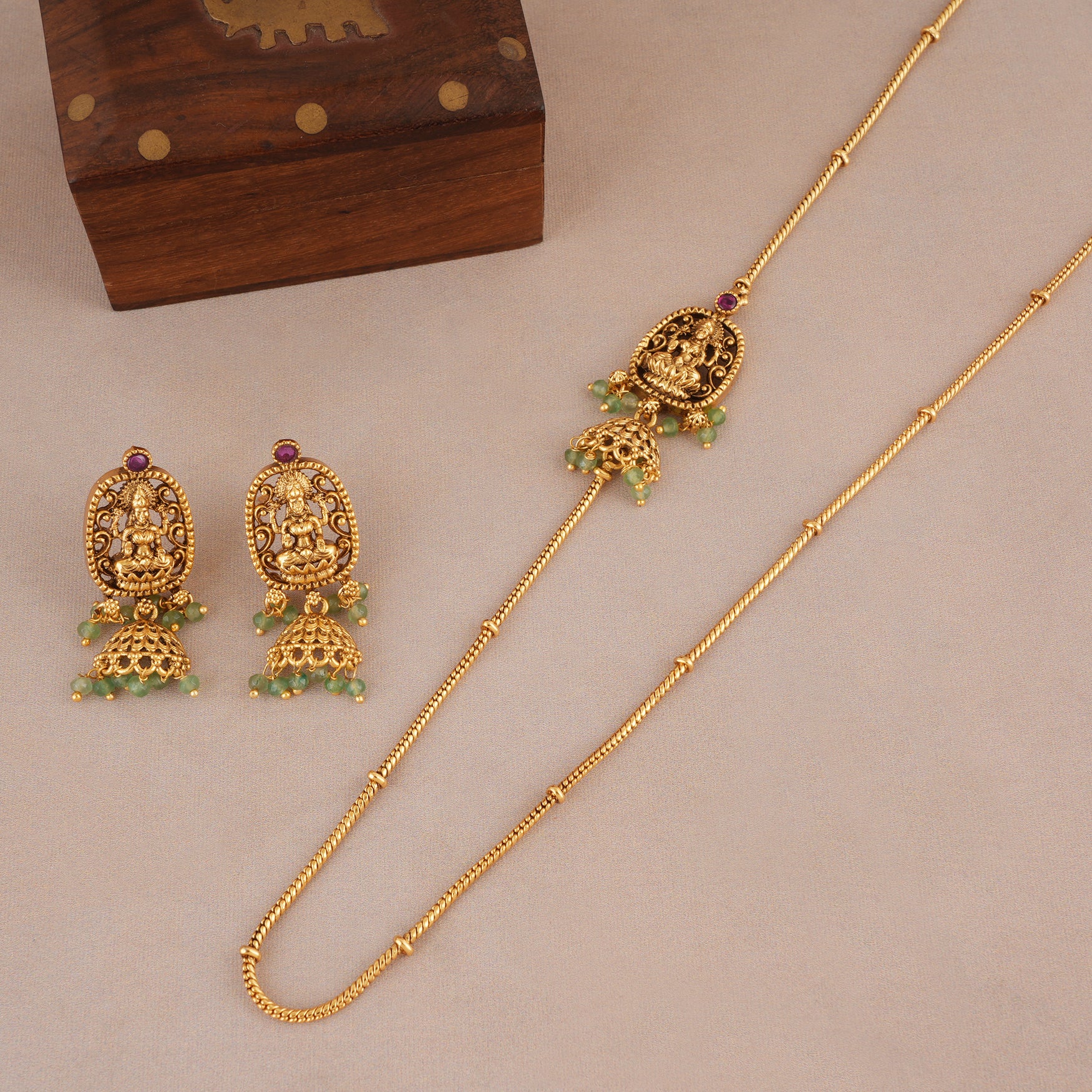 Elegant antique gold maa lakshmi side brooch necklace set I Temple Jewellery