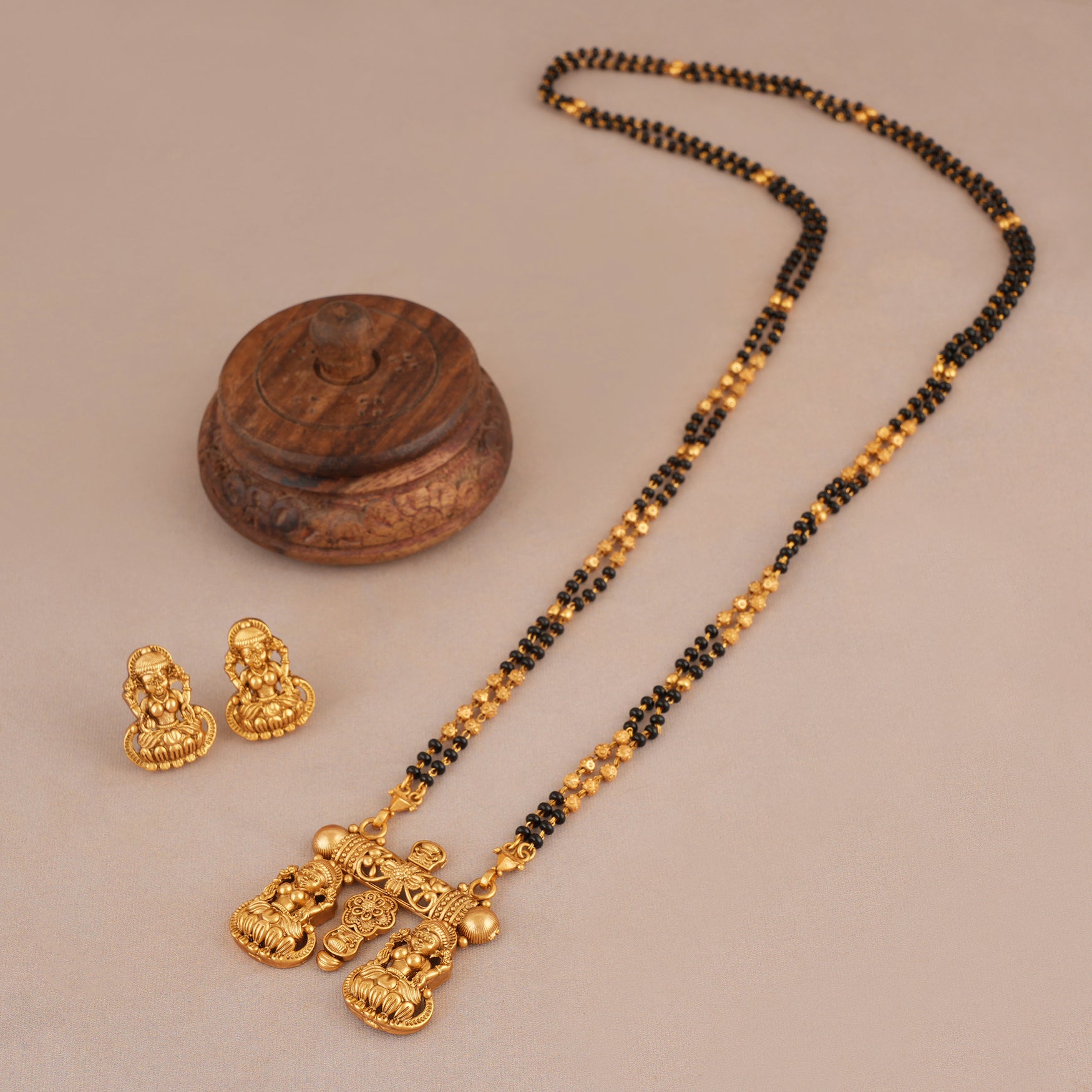 Long antique gold maa lakshmi mangalsutra set I Temple Jewelry