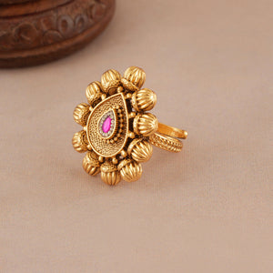 Stunning antique gold ruby stone adjustable finger ring