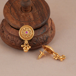 Cute elegant antique gold mangalstura set for women