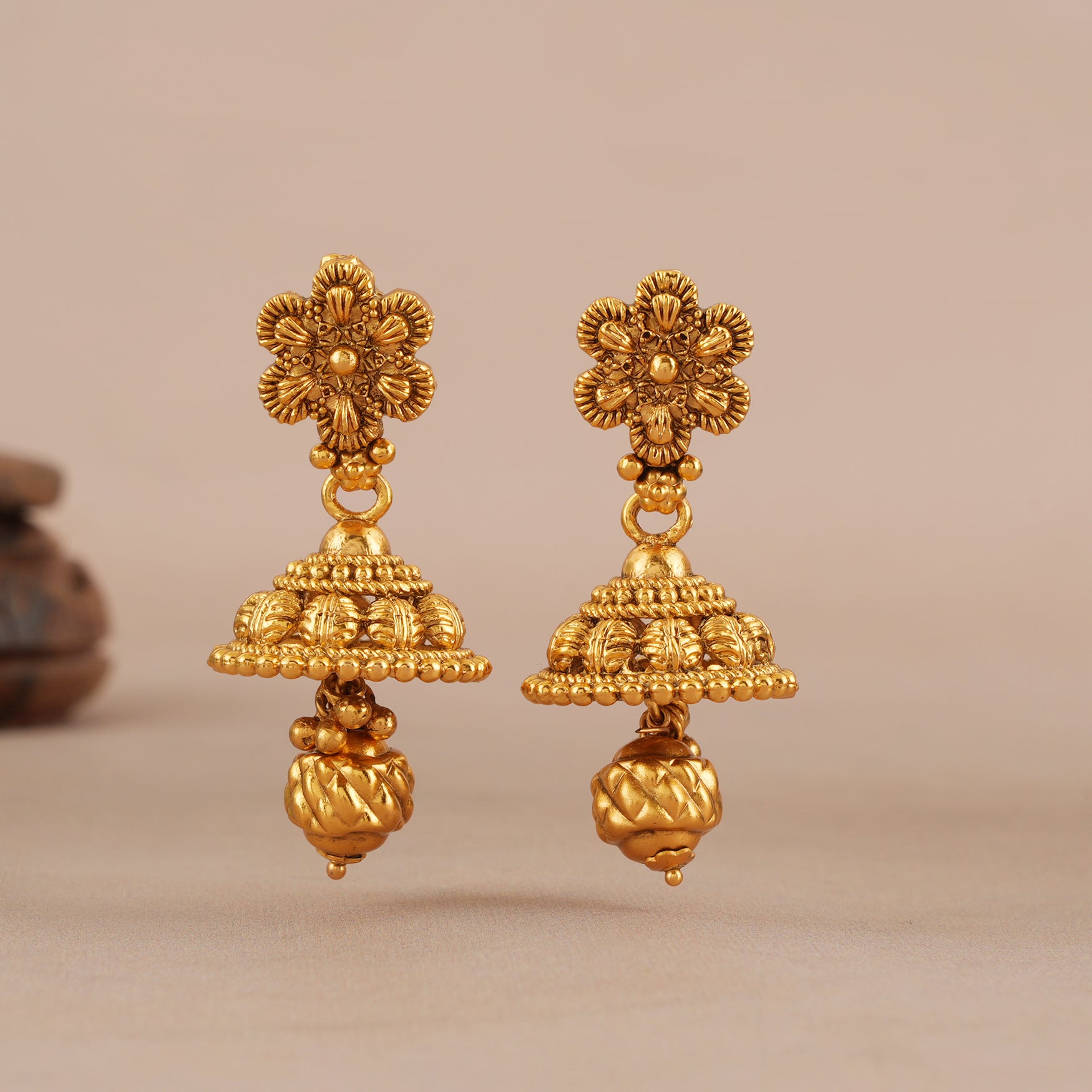 Long antique gold plain necklace set with jhumka earring