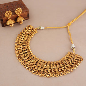 Amazing plain antique gold intricate choker necklace set
