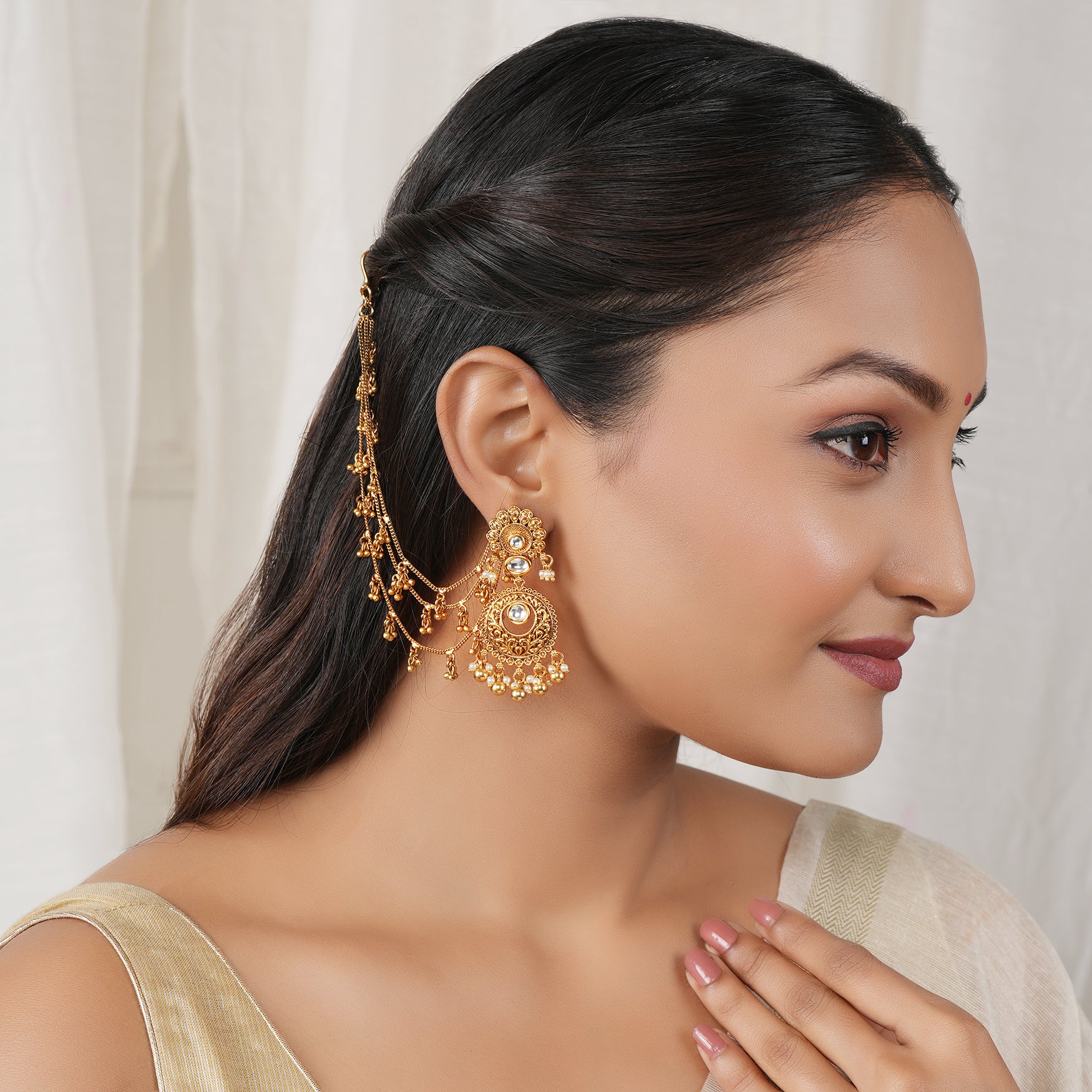 Elegant ball gold plated three line ear chain