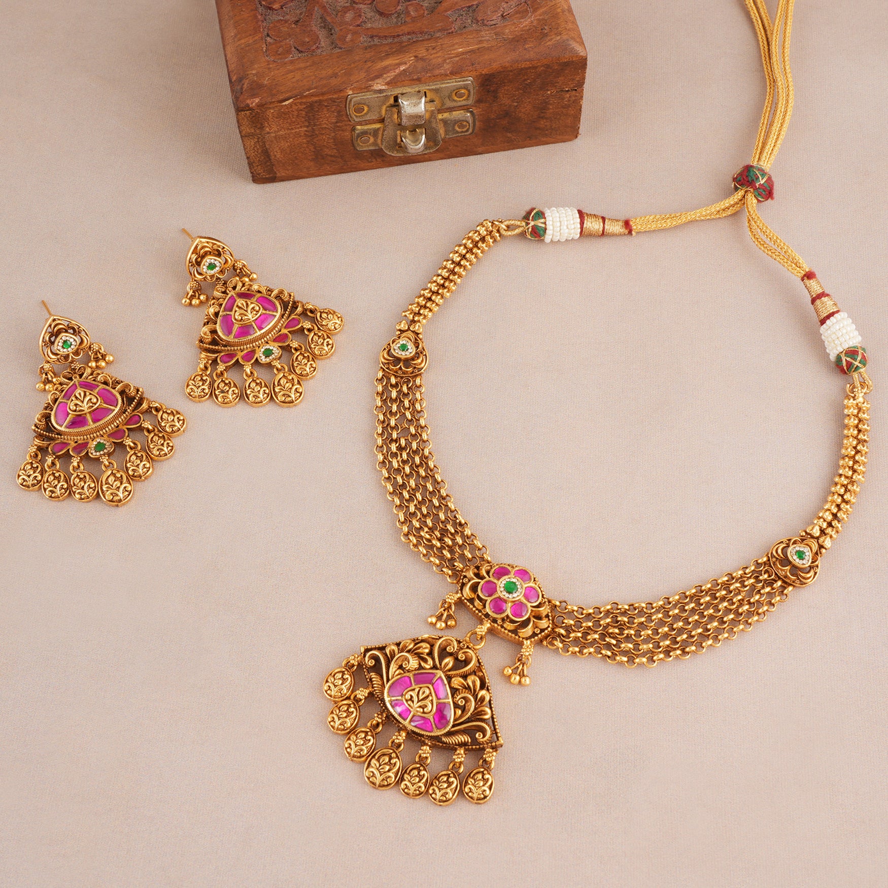 Stunning traditional antique gold ruby stone necklace set