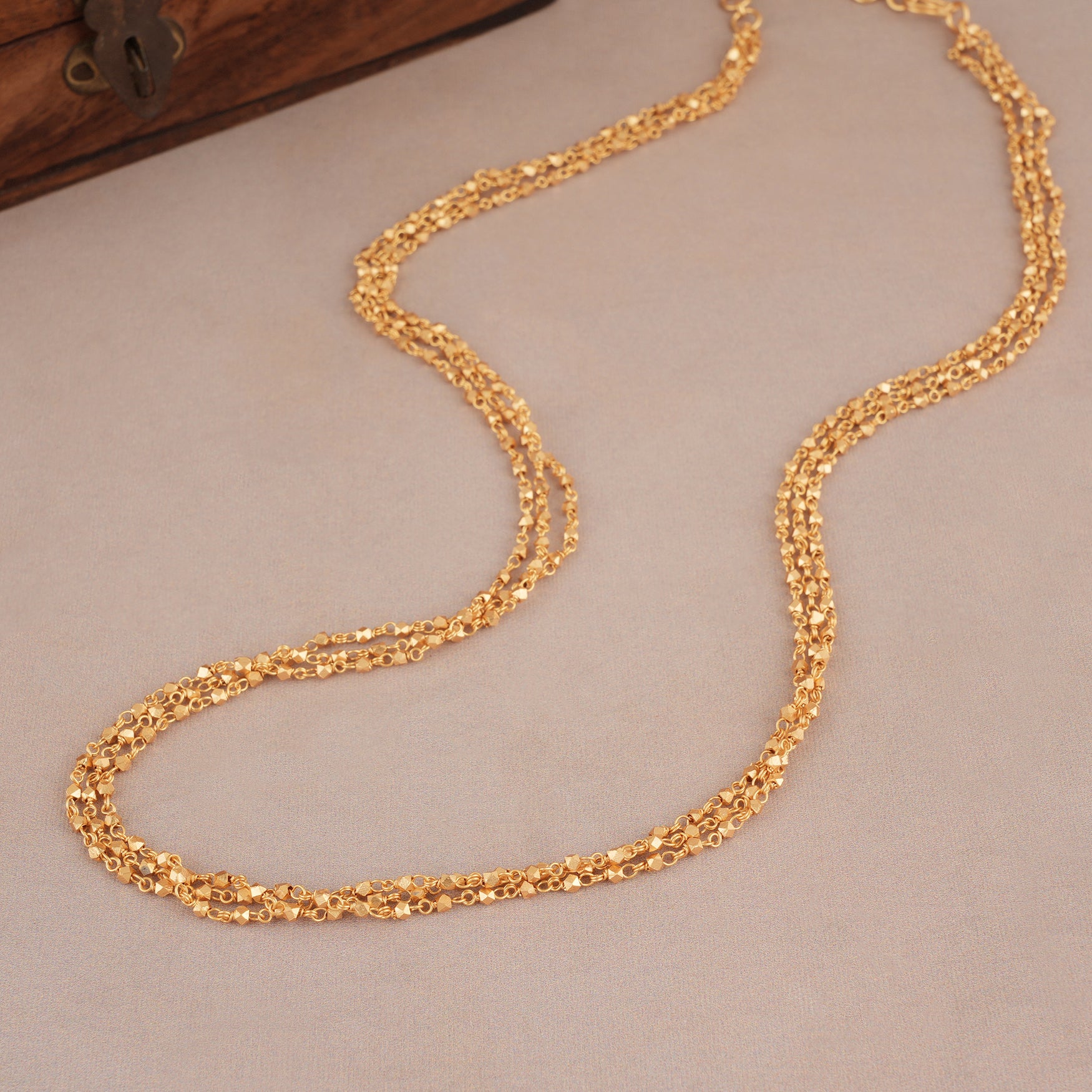 Elegant three layer antique gold plated chain