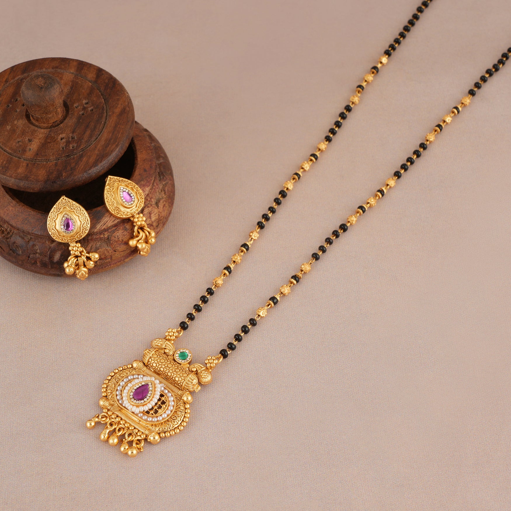 Traditional antique gold high polish mangalsutra set
