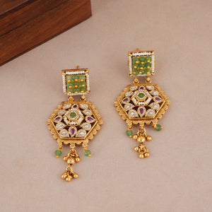 Long antique gold stone rajwadi pendant necklace set