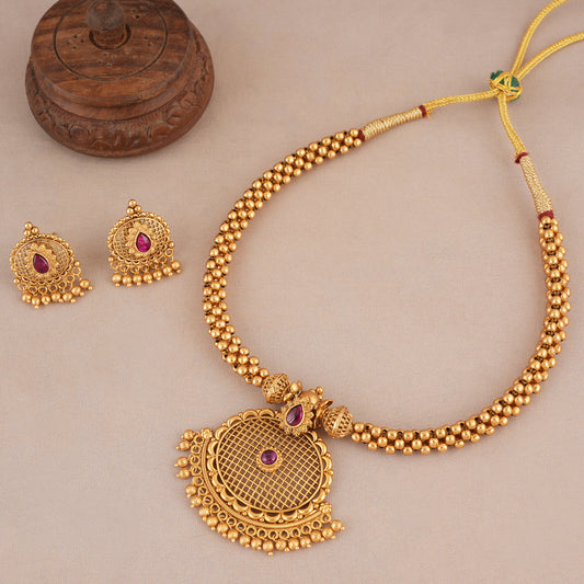 Beautiful antique gold traditional stone necklace set
