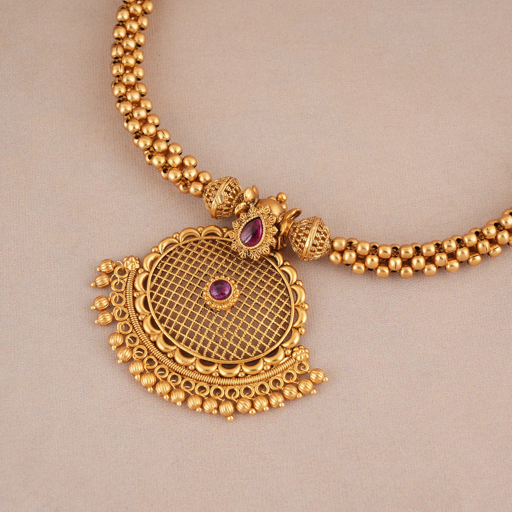 Beautiful antique gold traditional stone necklace set