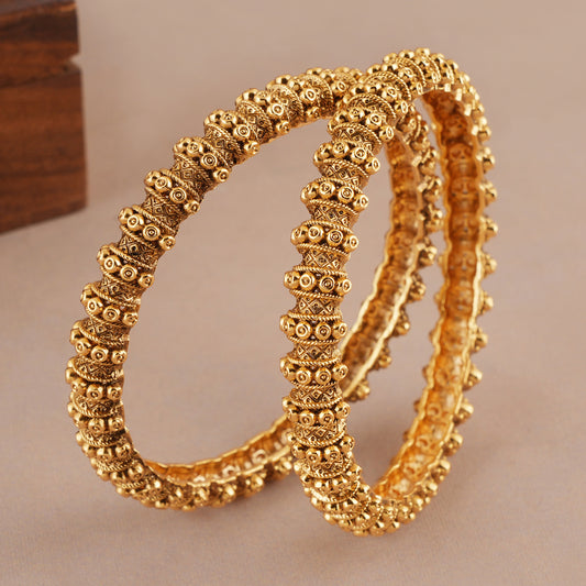 Beautiful plain antique gold intricate bangle set