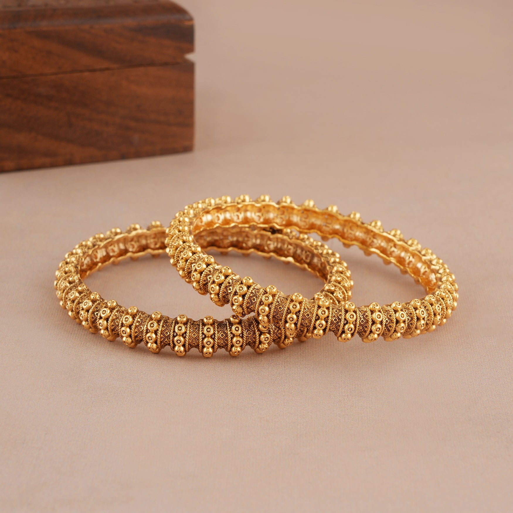 Beautiful plain antique gold intricate bangle set