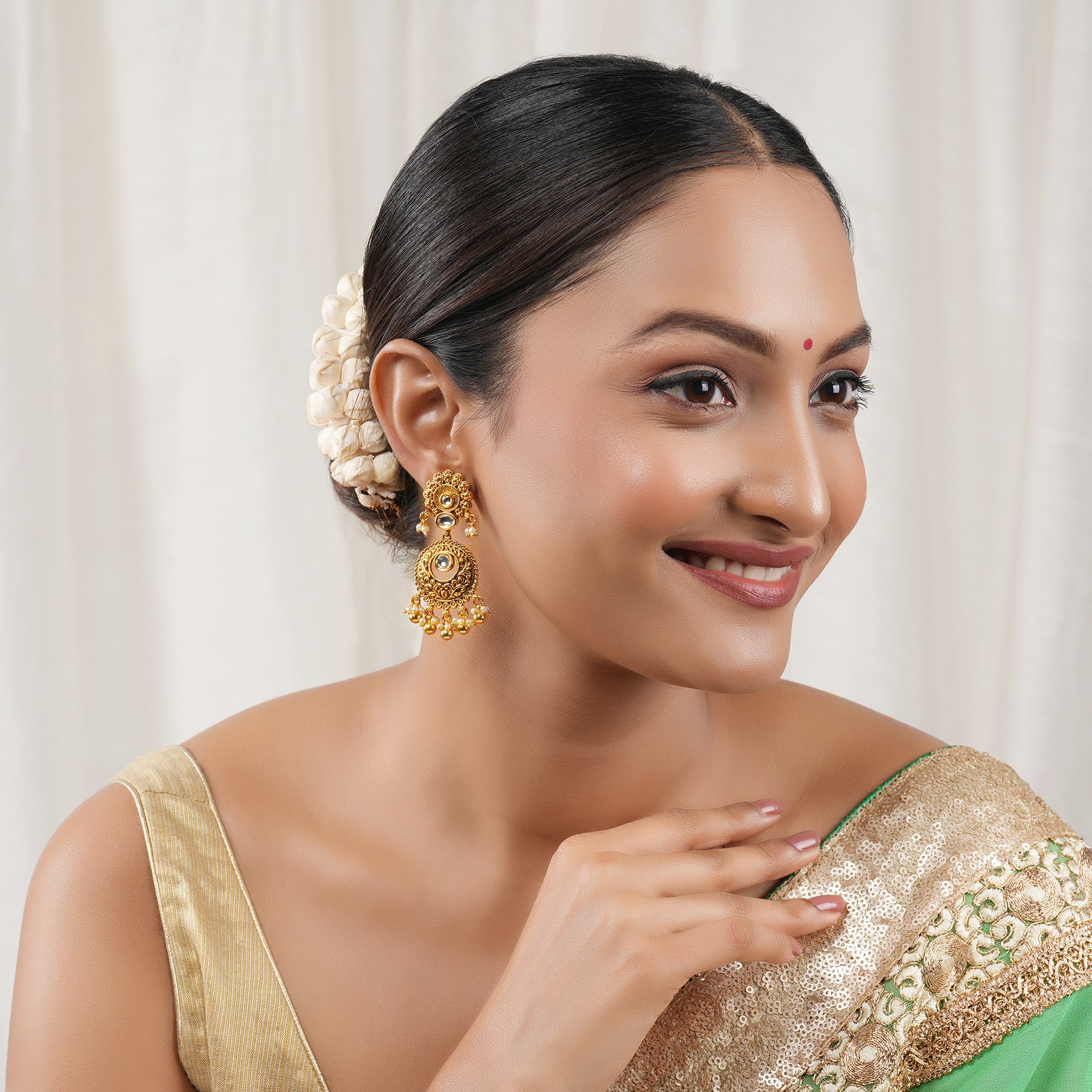 Long antique gold kundan traditional antique gold earring