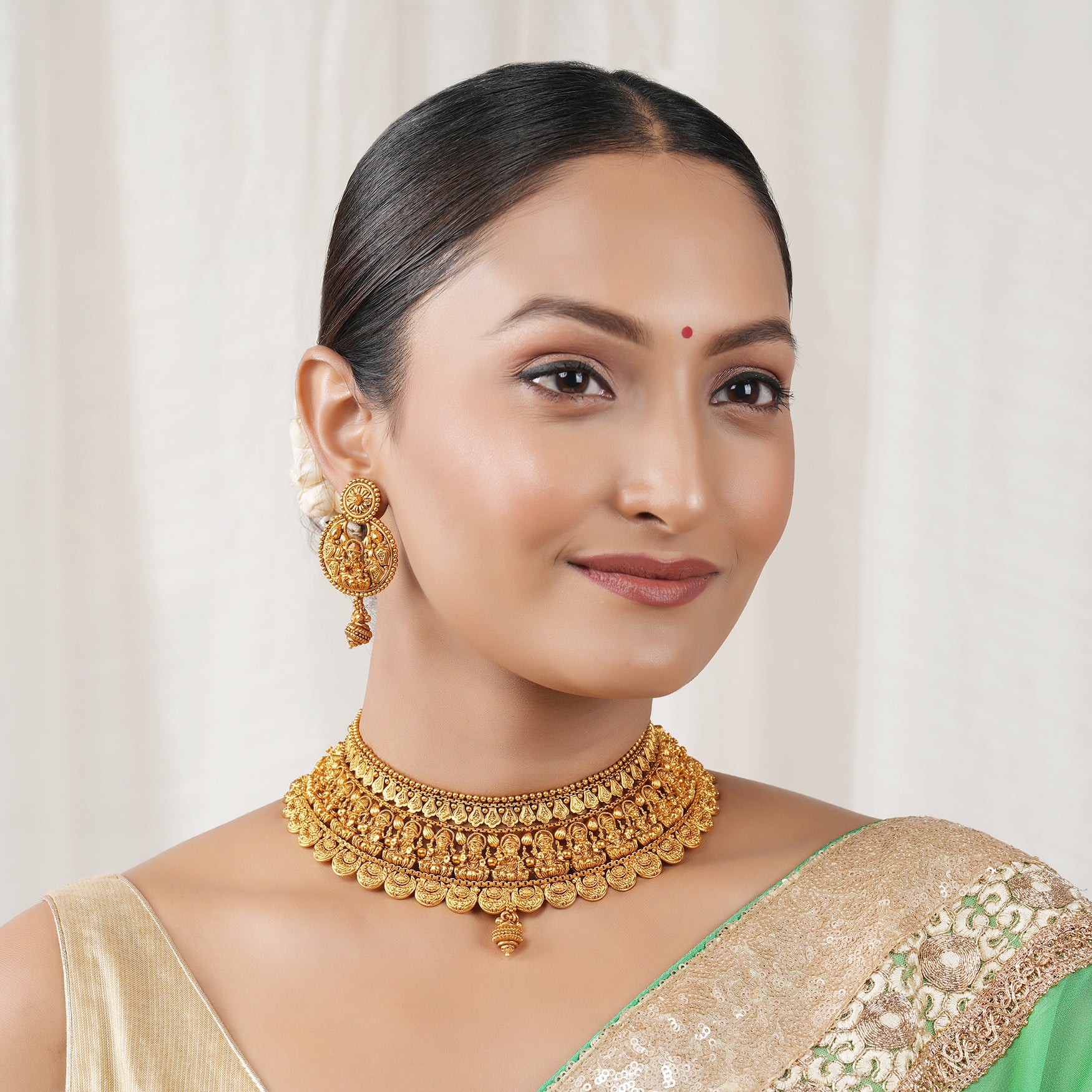 Amazing antique gold maa lakshmi traditional necklace choker set