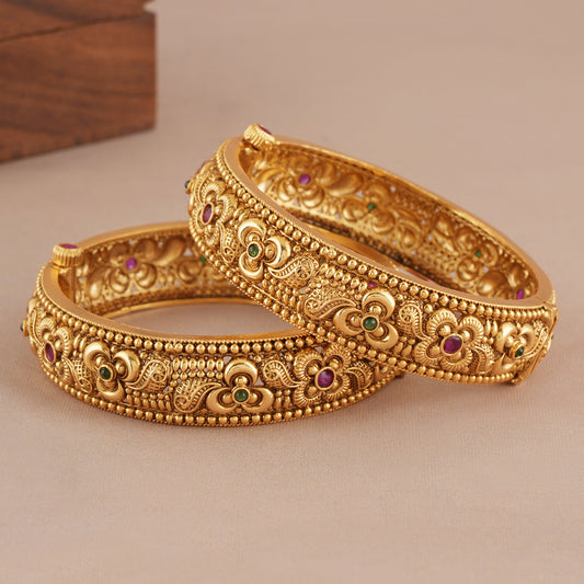 Beautiful floral antique gold stone openable bangle set