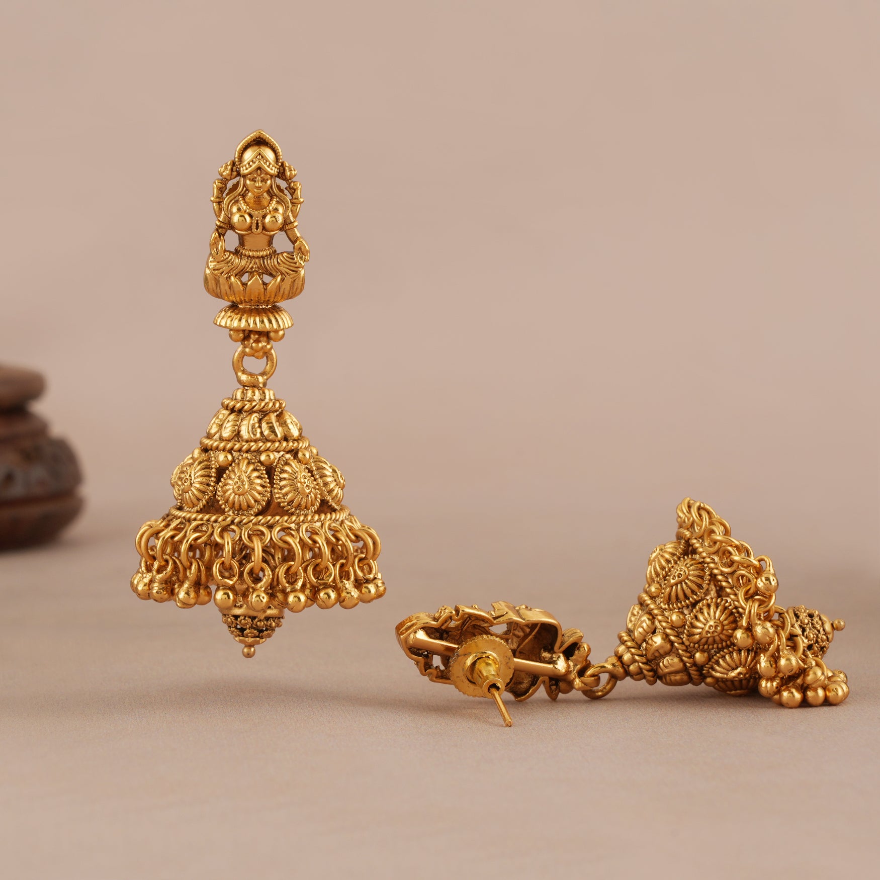Beautiful long antique gold maa lakshmi necklace set I Temple Jewellery