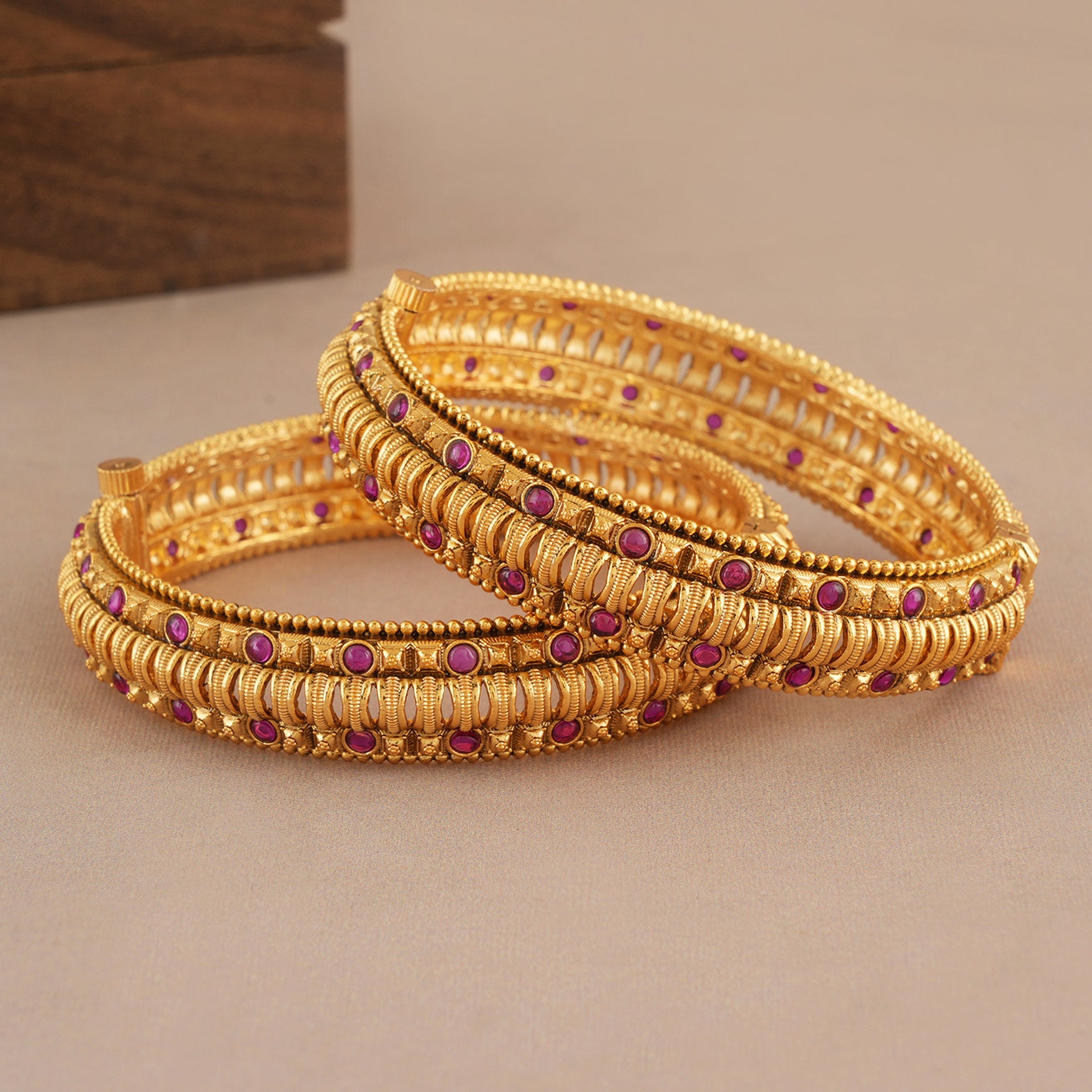 Beautiful openable ruby stone antique gold bangle set