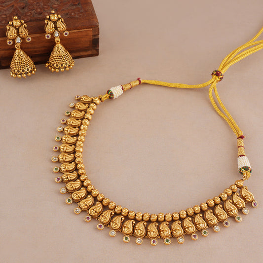 Beautiful paisley antique gold stone necklace set