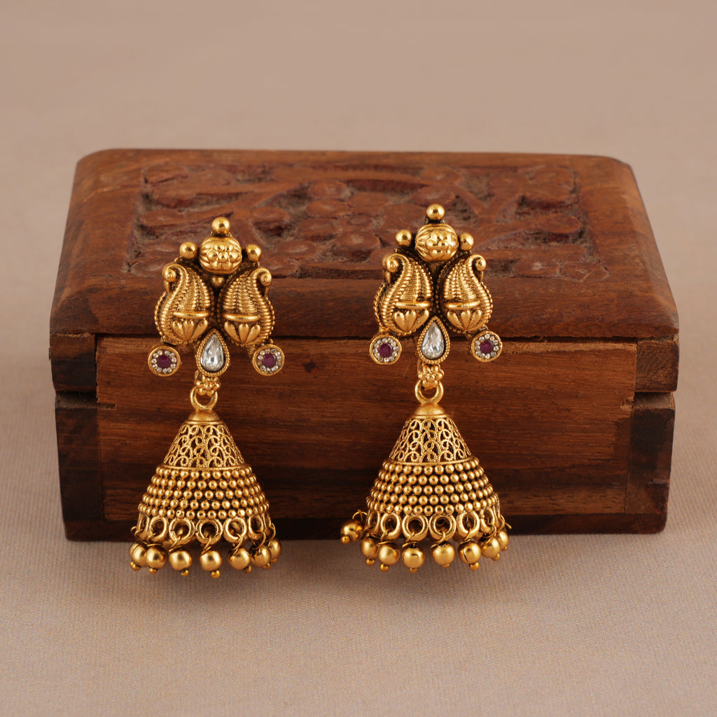 Beautiful paisley antique gold stone necklace set