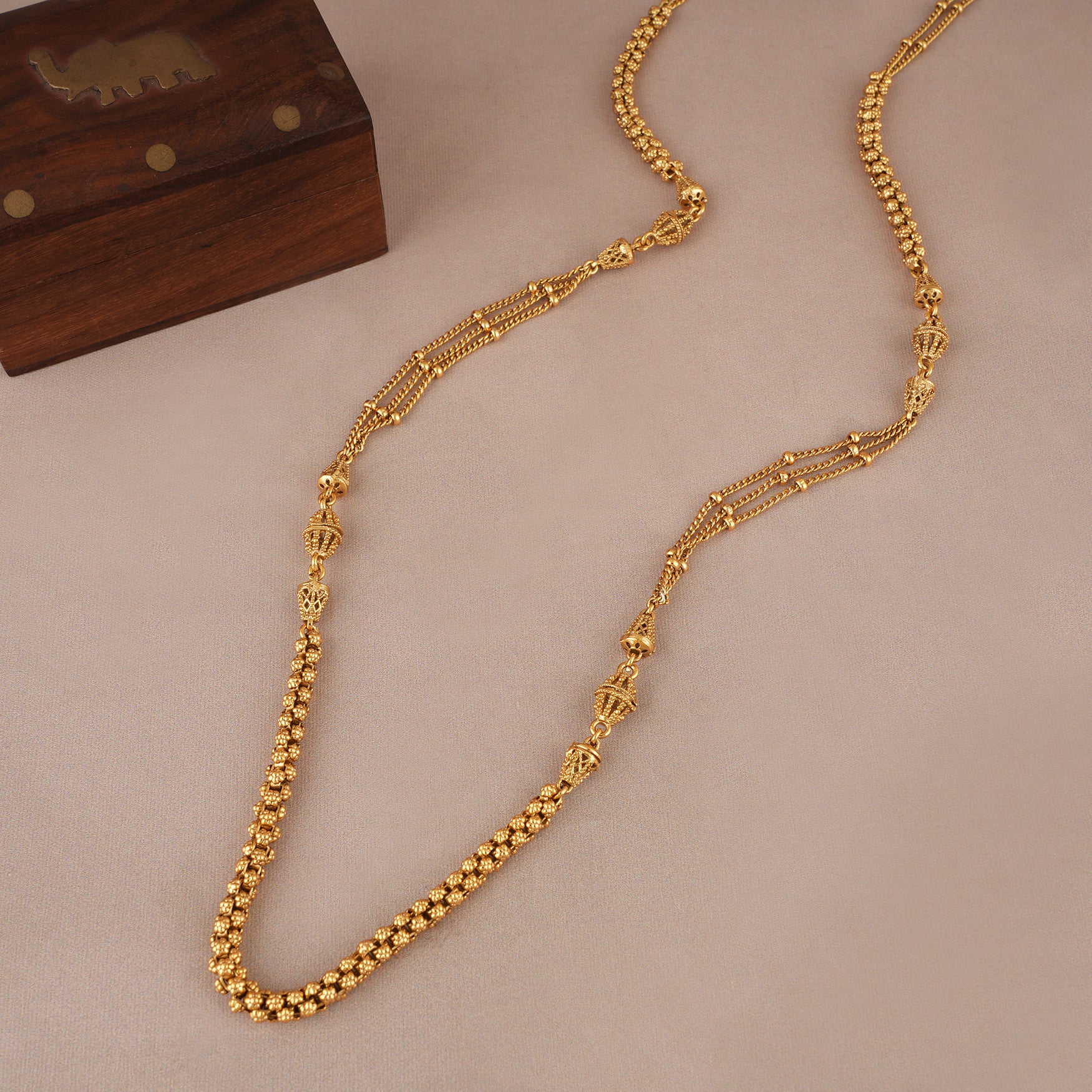 Beautiful plain antique gold mala necklace