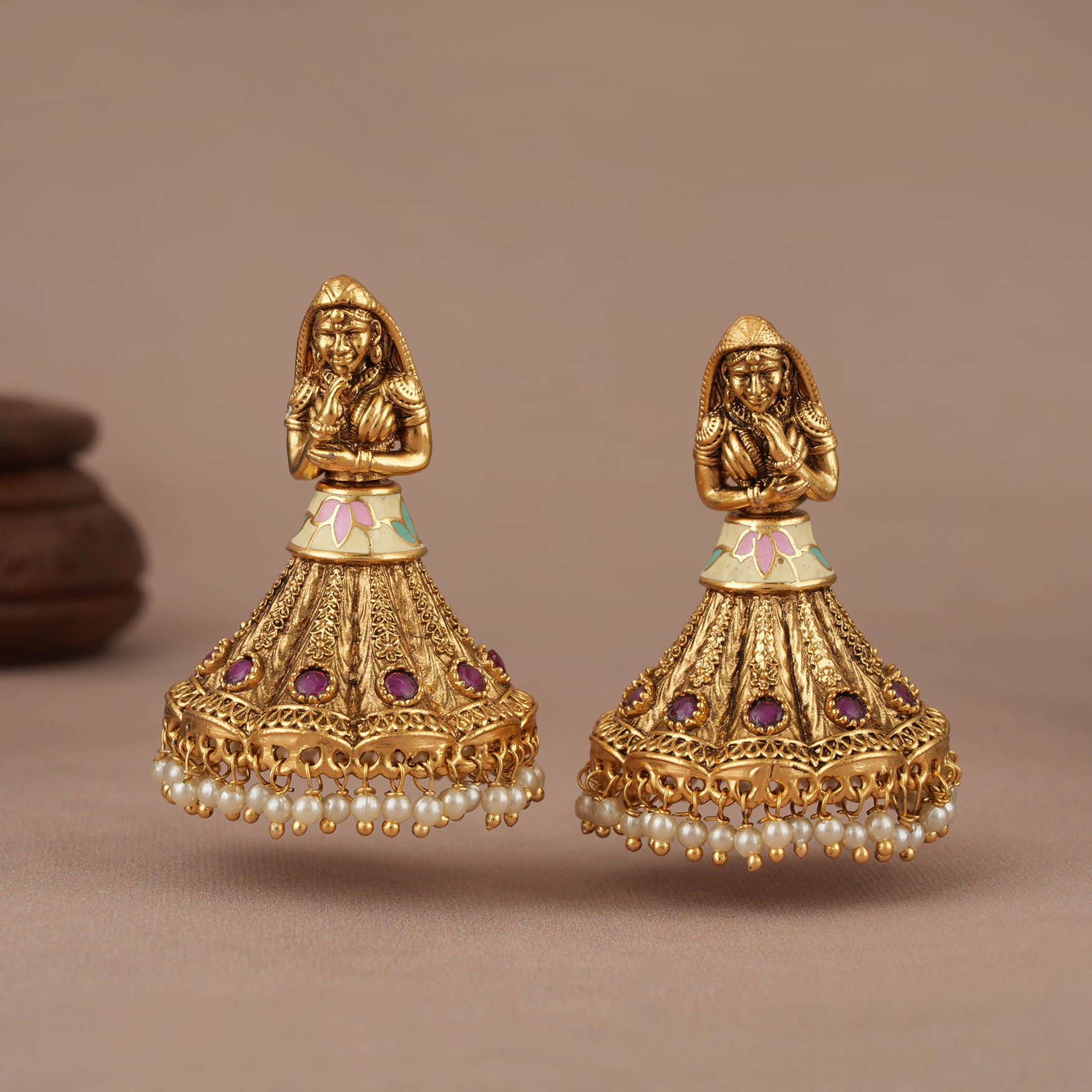 Stunning antique gold long dulhan stone necklace set