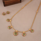Delicate antique gold stone necklace set