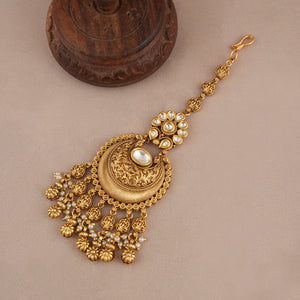Stunning bold antique gold kundan maagtika